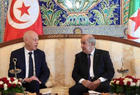 la Tunisie peut-elle préserver son indépendance en matière de politique étrangère face à son voisin algérien